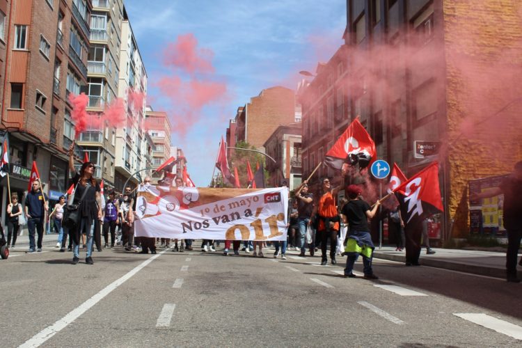 Cientos de personas se dieron cita el 1º de Mayo