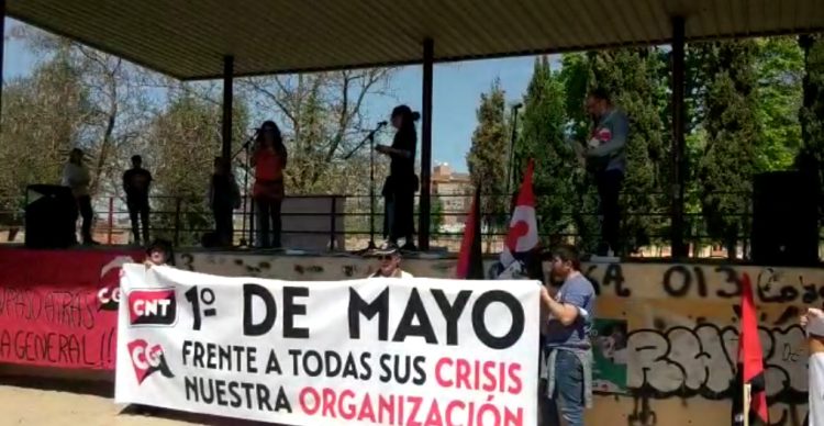 Cientos de personas se dieron cita el 1º de Mayo