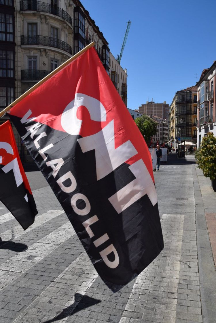 Masiva manifestación por el 1º de mayo de los sindicatos de clase
