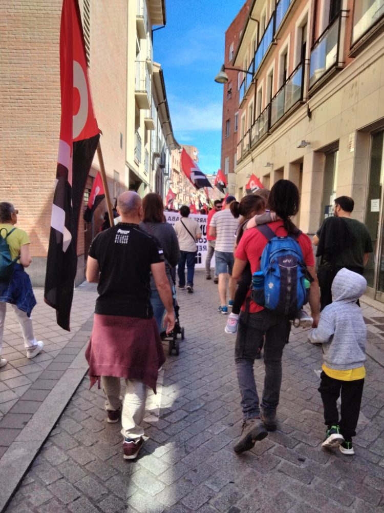 Masiva manifestación por el 1º de mayo de los sindicatos de clase