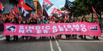 Campaña de financiación popular | ¡Apoya a las 6 de la Suiza!