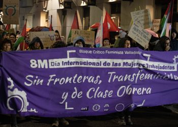 Un millar de personas en la manifestación del Bloque Crítico Feminista