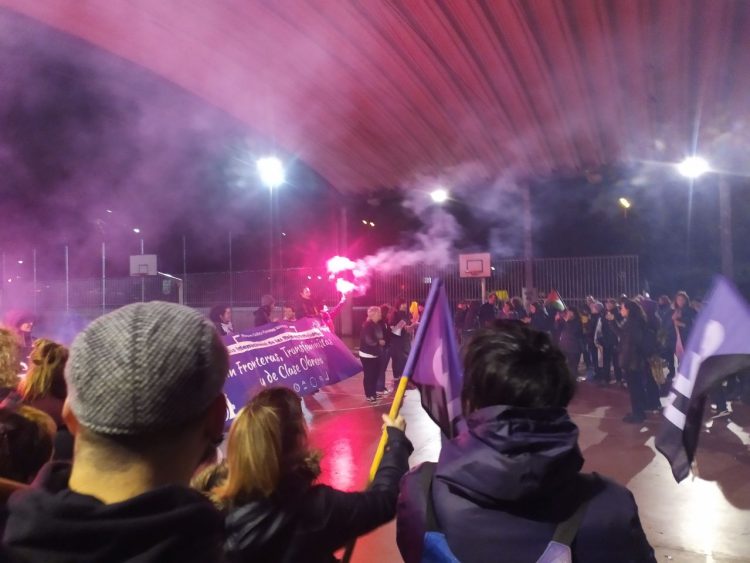 Un millar de personas en la manifestación del Bloque Crítico Feminista