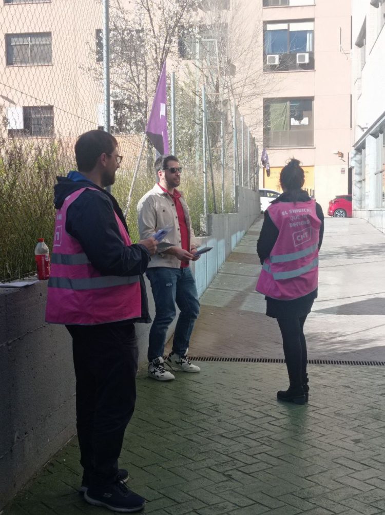 Éxito rotundo ayer en la jornada de lucha estatal de CNT por el caso de acoso en Cruz Roja Valladolid