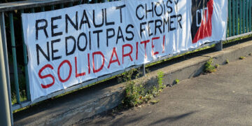 RENAULT CHOISY NE DOIT PAS FERMER!! | ¡¡NO AL CIERRE DE LA FÁBRICA  DE RENAULT-CHOISY EN FRANCIA!!