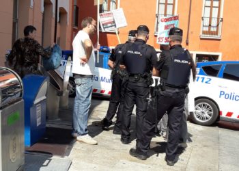 [Bierzo] Amordazan a una, amordazan a todas: No a la Ley Mordaza