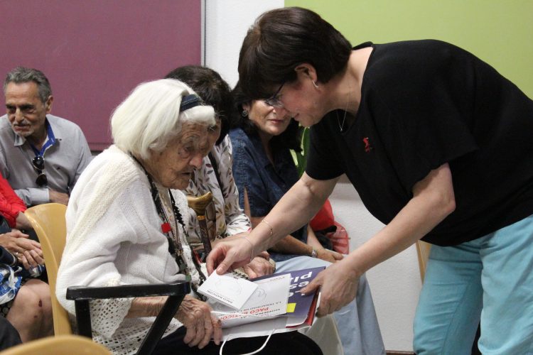 «Resistimos porque nos apoyábamos»: Homenaje a Paco Baticón, la tenacidad de la CNT
