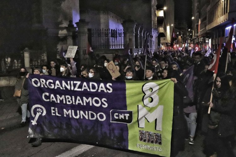 Construyamos un mundo nuevo. Afíliate a CNT