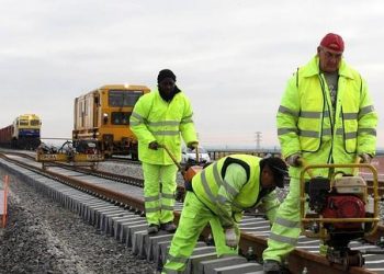 El sindicato CNT denuncia varios accidentes en el mantenimiento de la línea de AVE Madrid-Valladolid