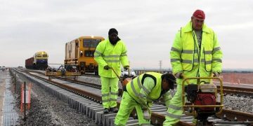 El sindicato CNT denuncia varios accidentes en el mantenimiento de la línea de AVE Madrid-Valladolid