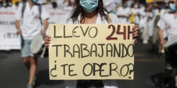 Personal Sanitario:  de personas heroicas a ningunear derechos en CyL con el “decretazo”