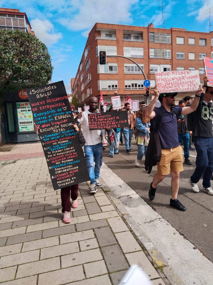 Nos movilizamos contra el nuevo reglamento de extranjería