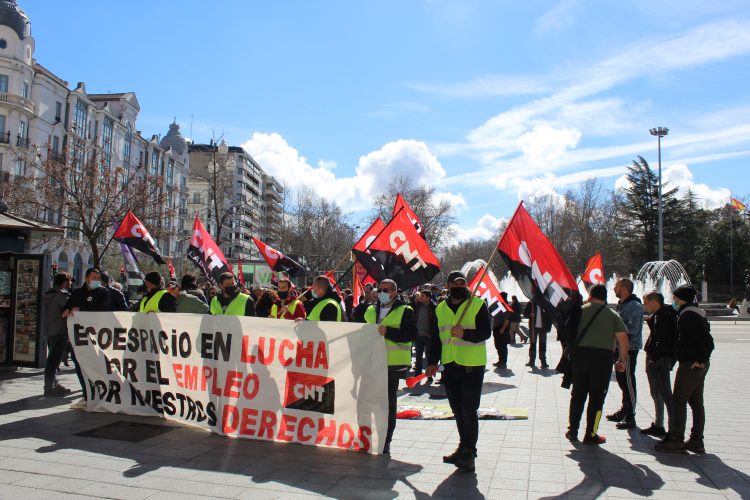 Ecoespacio despide, CNT responde