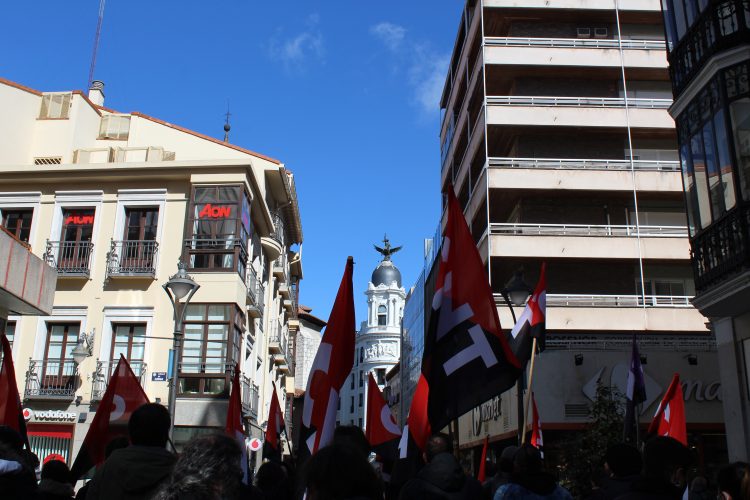 Ecoespacio despide, CNT responde