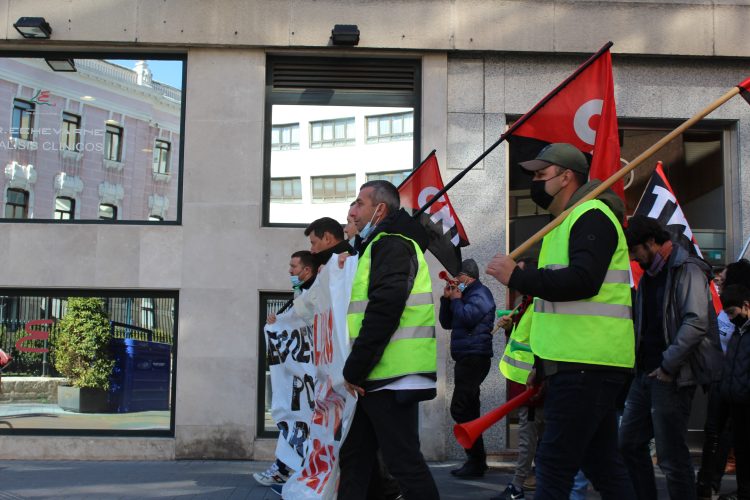 Ecoespacio despide, CNT responde