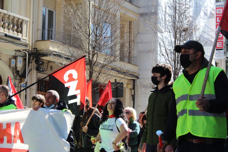 Ecoespacio despide, CNT responde