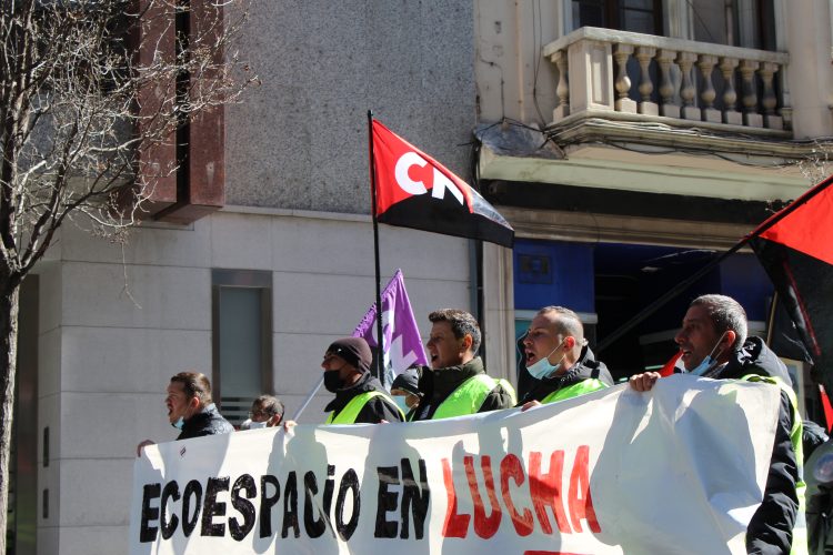 Ecoespacio despide, CNT responde