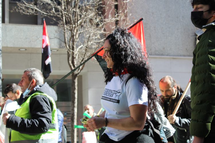 Ecoespacio despide, CNT responde