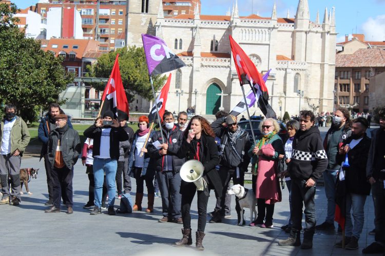 Ecoespacio despide, CNT responde