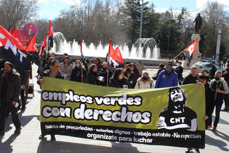 Ecoespacio despide, CNT responde