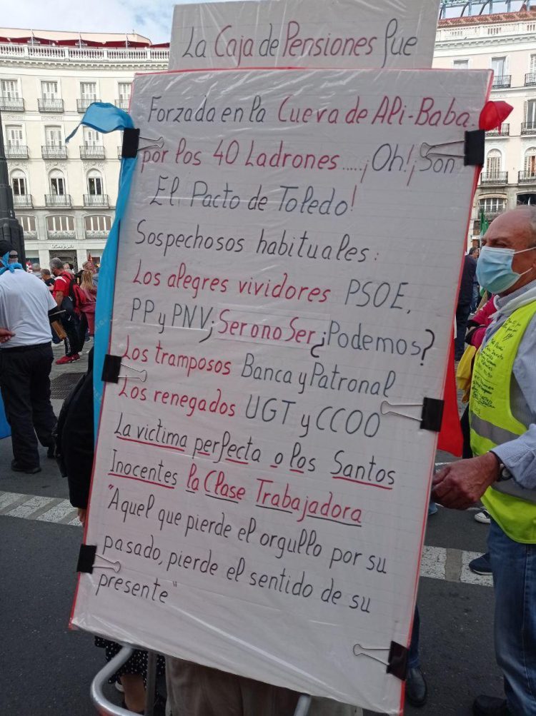 Crónica de la manifestación del 16 de octubre, de la Caja de las pensiones lo que nos sobran son ladrones