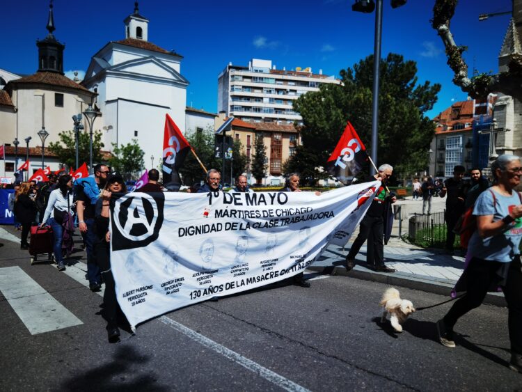 1 de Mayo 2025: Frente al negocio de la guerra, ¡lucha obrera!