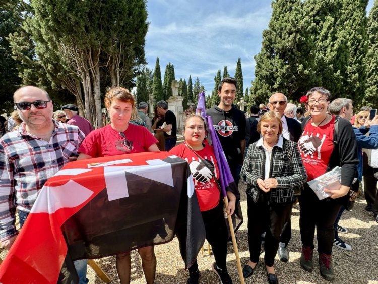 La entrega de los restos del compañero Emilio Pedrero Mardones