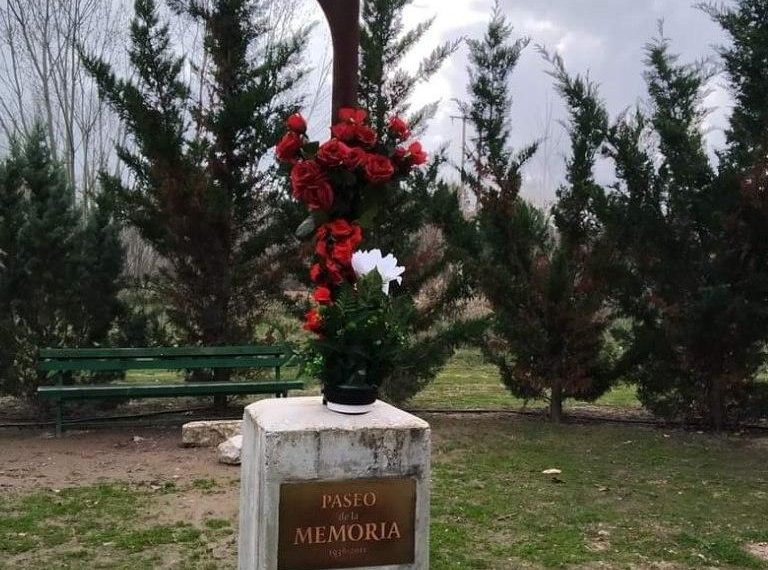 Reparación inmediata del memorial a las víctimas del franquismo de Tudela de Duero