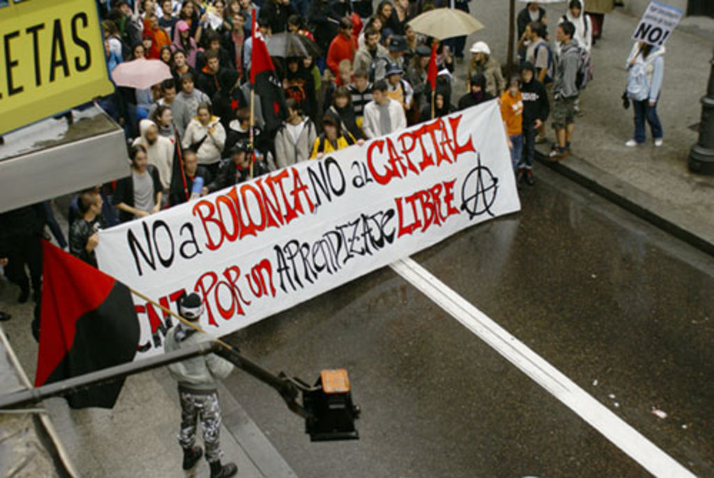 Representación del sindicato de Enseñanza de CNT en Madrid en la manifestación del pasado jueves 8 de mayo